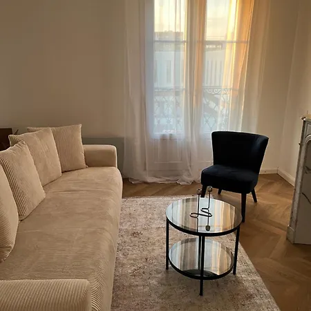 Cosy Apt With Balcony - 2 Minutes From Metro Station * Parigi